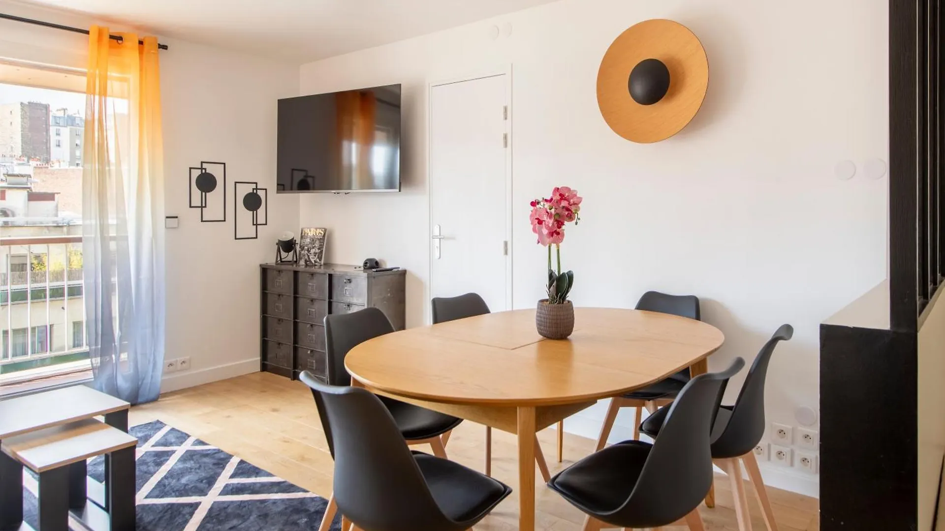 Stylish Stay - Balcony & Amazing View - Montmartre Paris