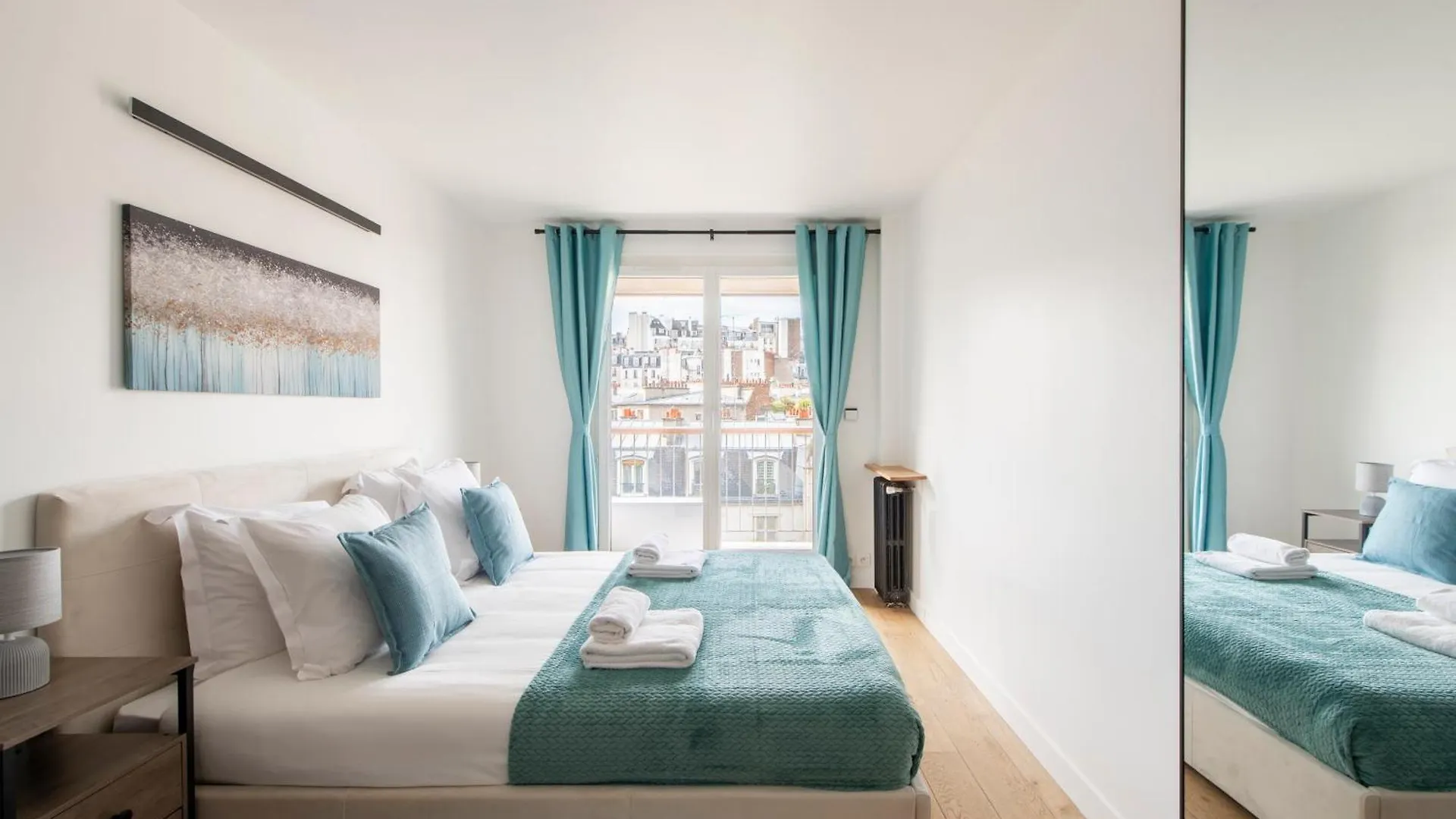 Stylish Stay - Balcony & Amazing View - Montmartre Paris