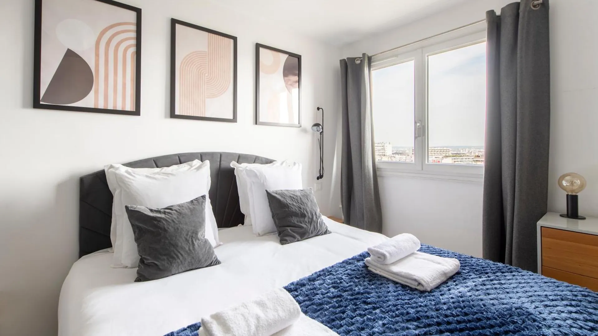 Stylish Stay - Balcony & Amazing View - Montmartre Paris 0*,  Frankrike